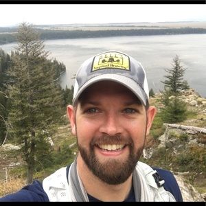 Meet your Posher, Lee